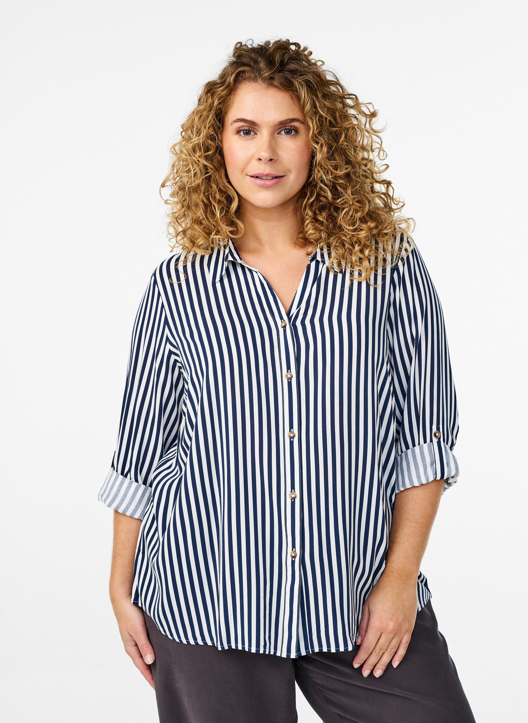 Zizzi FLASH - Chemise ray&eacute;e avec manches retrouss&eacute;es, Bleu, Model image number 0