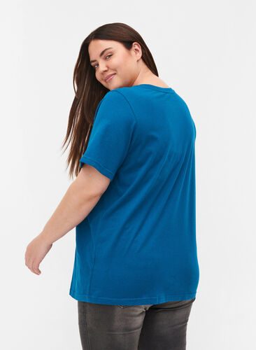 T-shirt en coton bio à col V, Maroccan Blue, Model image number 1