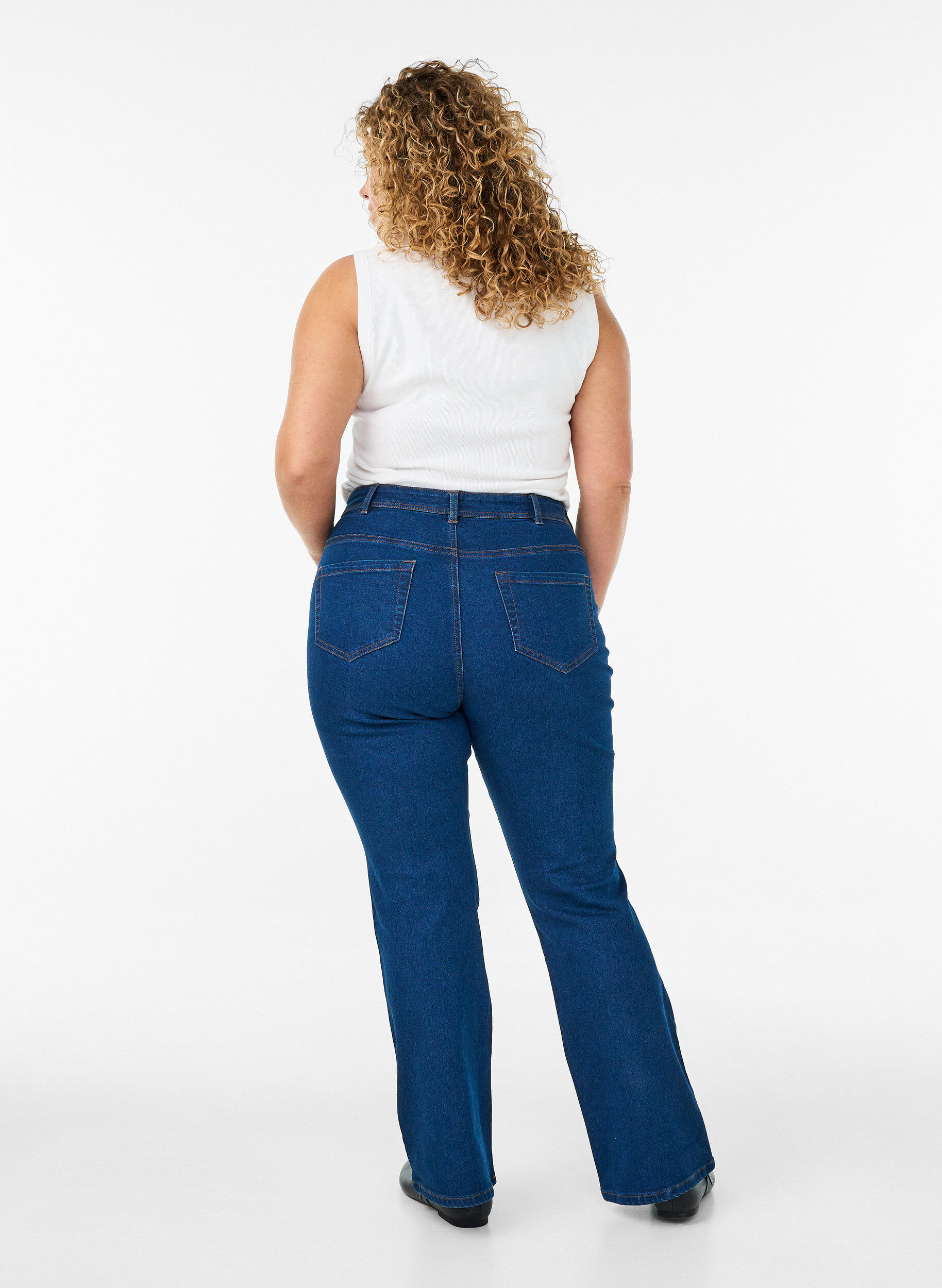 ZizziJean taille haute avec coupe bootcut, Bleu, Model image number 1