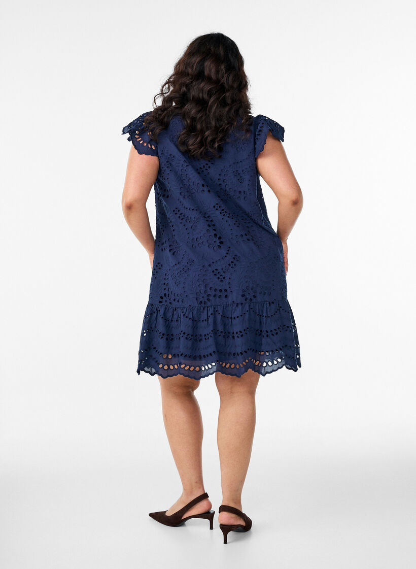 Robe en broderie anglaise avec manches &agrave; volants, Bleu, Model image number 2