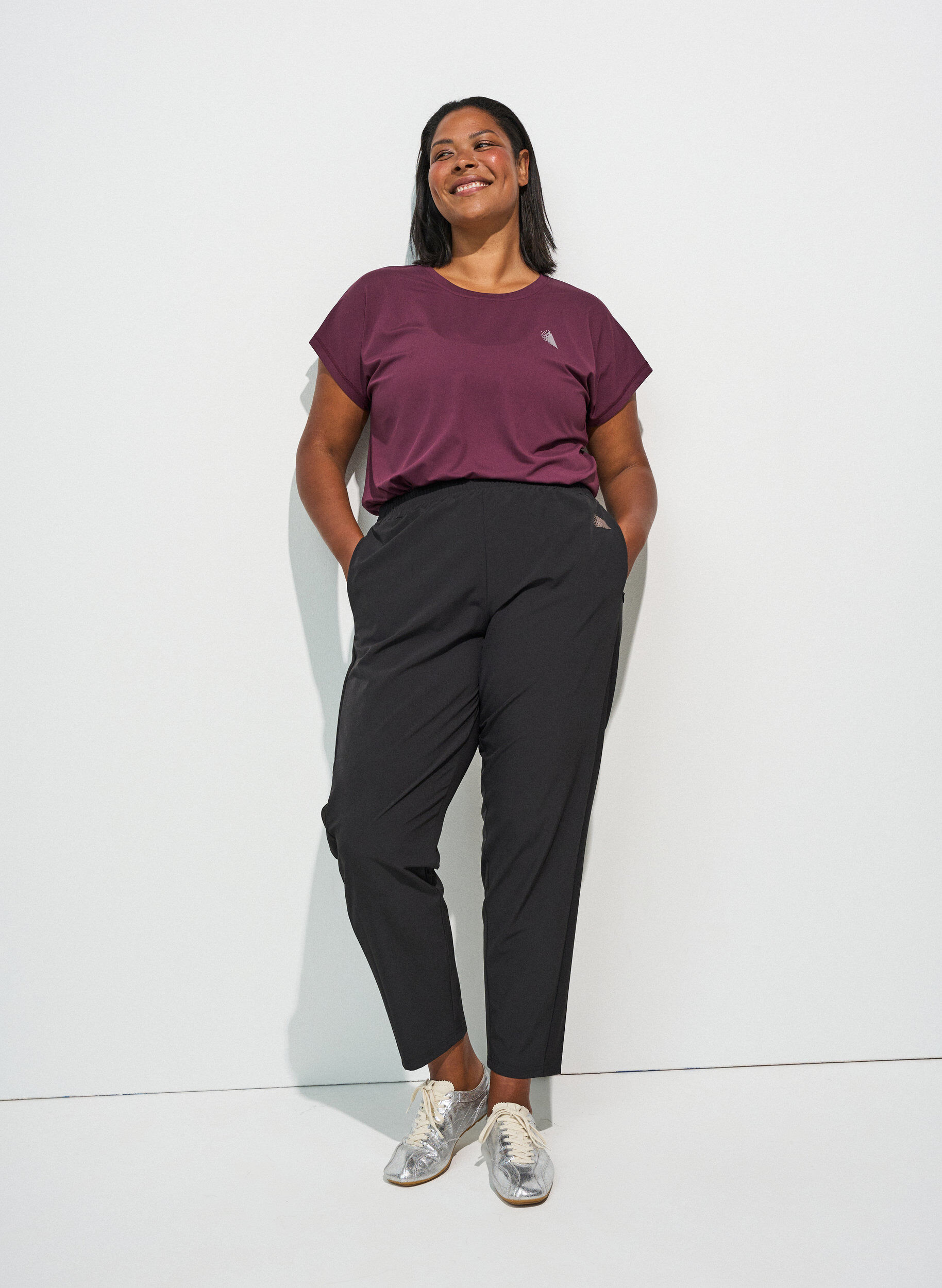 ZizziT-shirt de sport couleur unie, Bordeaux, Model image number 1