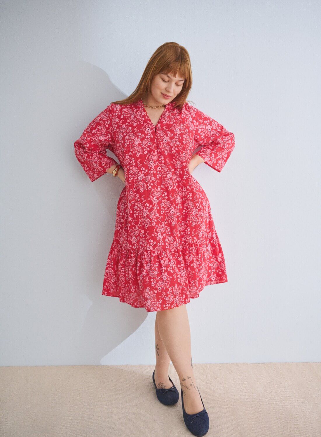 Zizzi Robe rouge &agrave; fleurs, , Model