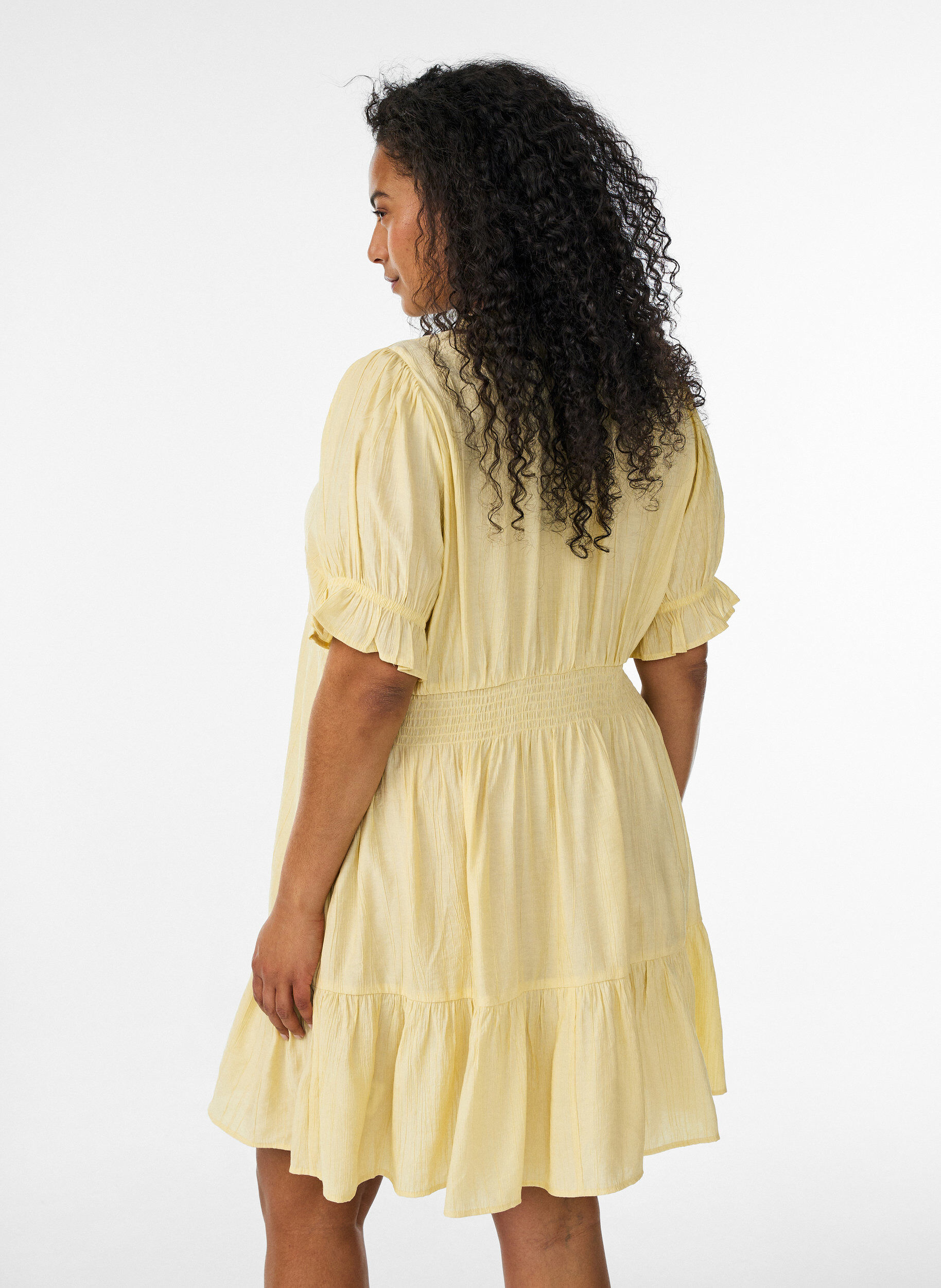 ZizziRobe courte en viscose avec volants, Jaune, Model image number 2