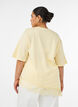 T-shirt avec ourlet asym&eacute;trique en dentelle, Jaune clair, Model image number 2