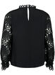 Chemisier en viscose avec manches en crochet, Black, Packshot image number 1
