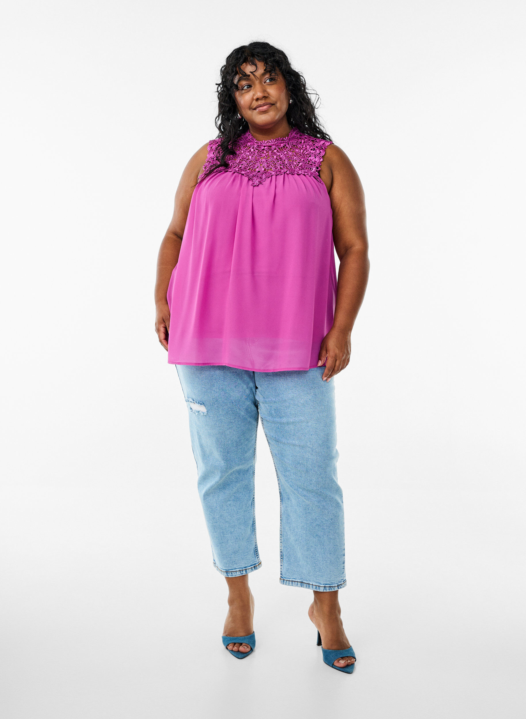 Zizzi Haut de f&ecirc;te sans manches avec crochet, Violet, Model image number 1