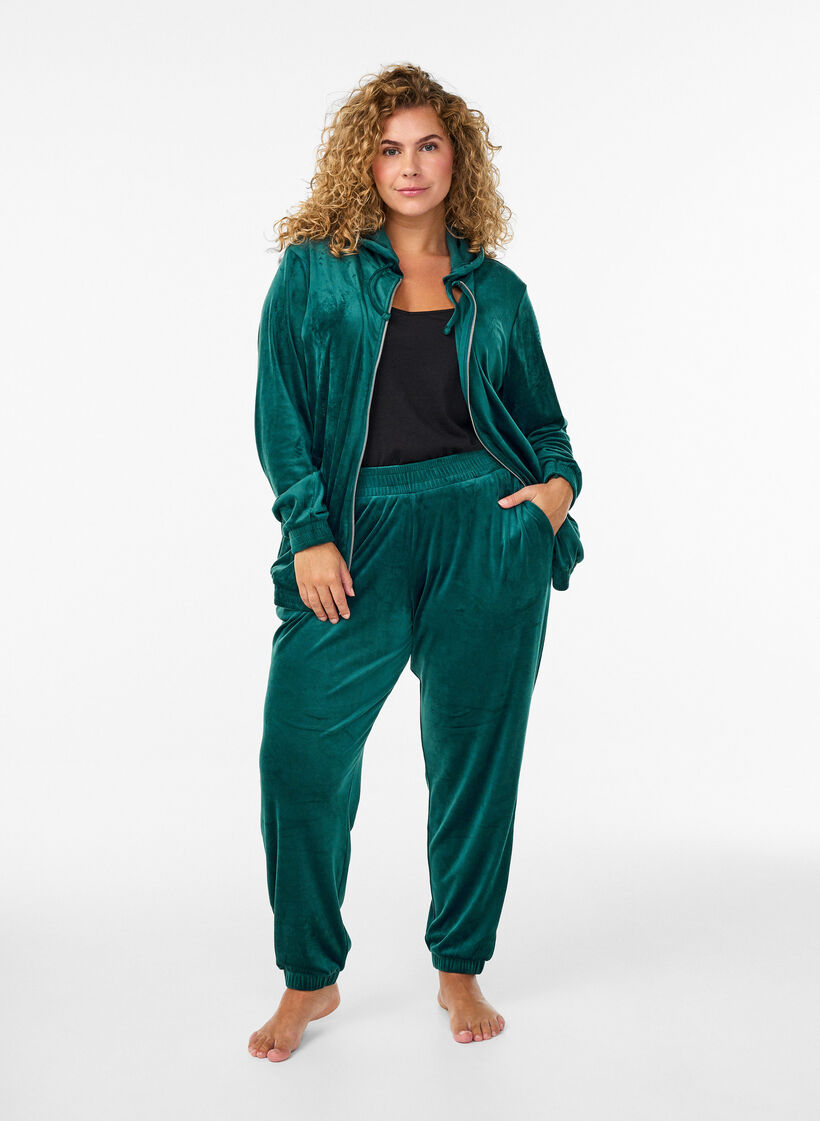 Pantalon ample en velours, Vert, Model image number 0