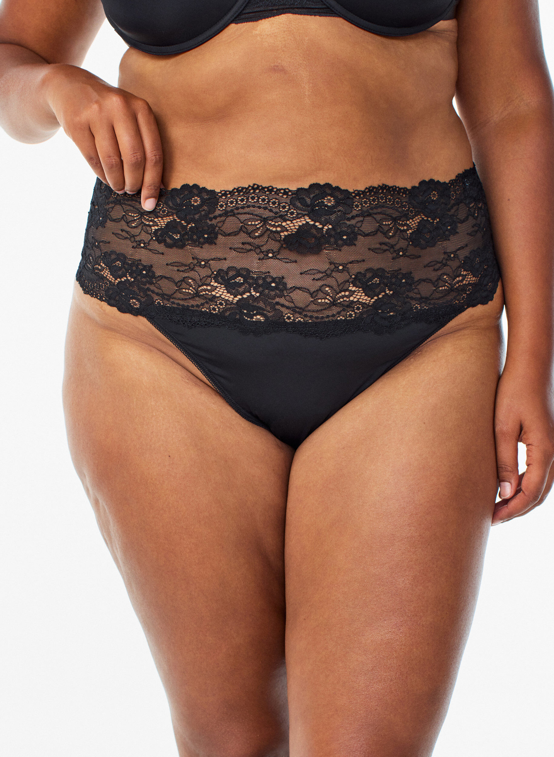ZizziString lot de 2 avec bord large en dentelle, Noir, Model image number 2