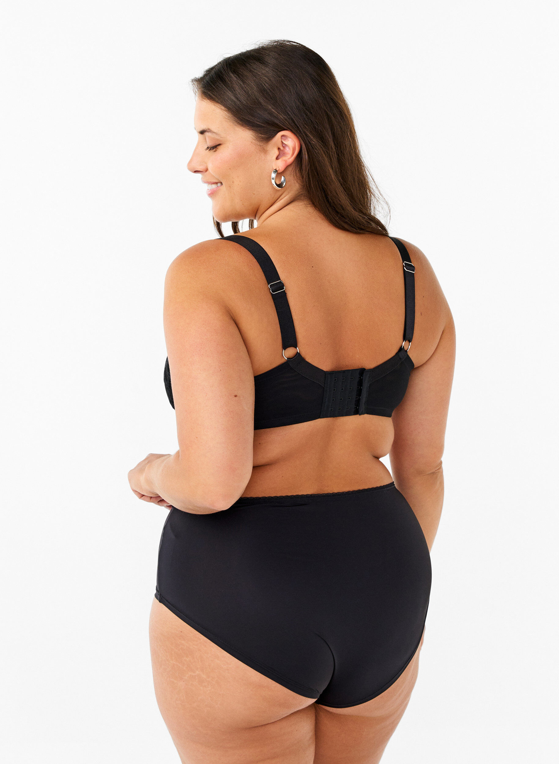 Zizzi Culottes microfibre avec d&eacute;tails en dentelle, Black, Model image number 1