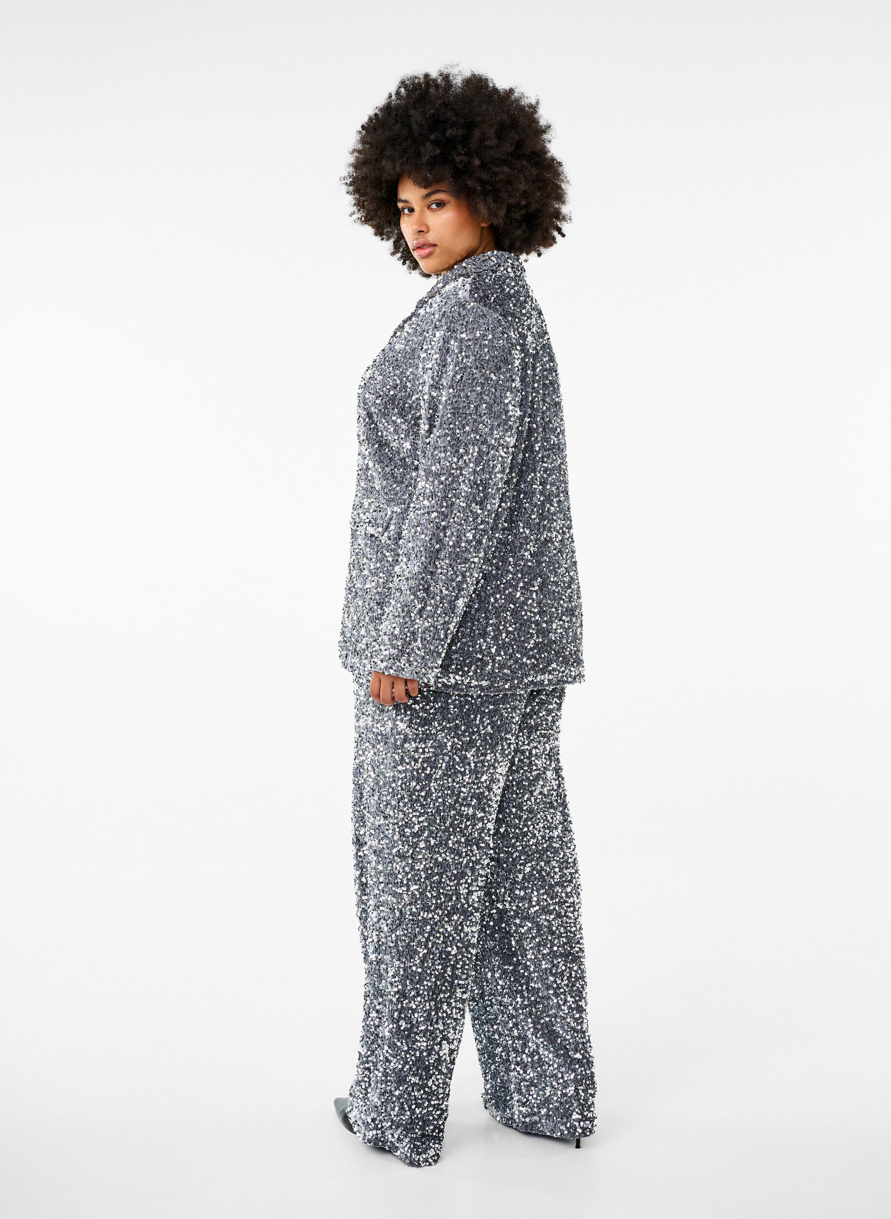 Zizzi Pantalon ample &agrave; paillettes taille haute, Silver, Model image number 1