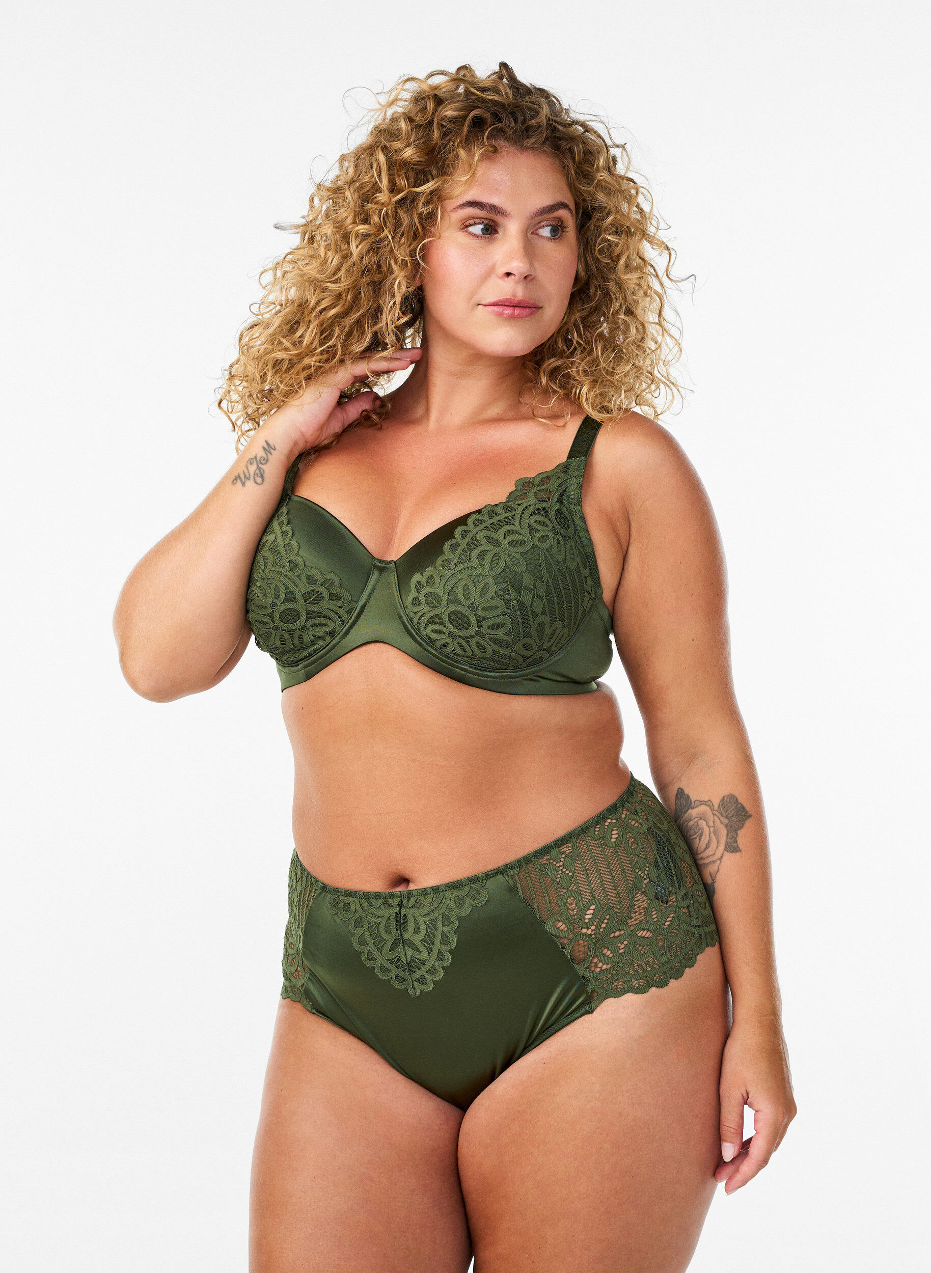 ZizziSoutien-gorge &agrave; armatures rembourr&eacute; avec dentelle, Vert Kaki, Model image number 1