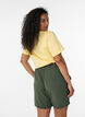 Short avec poches et coupe ample, Vert, Model image number 2