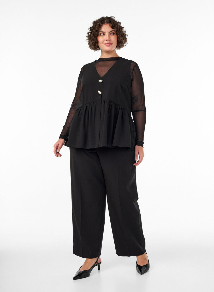 Blouse p&eacute;plum sans manches avec boutons d&eacute;coratifs, Noir, Model image number 1