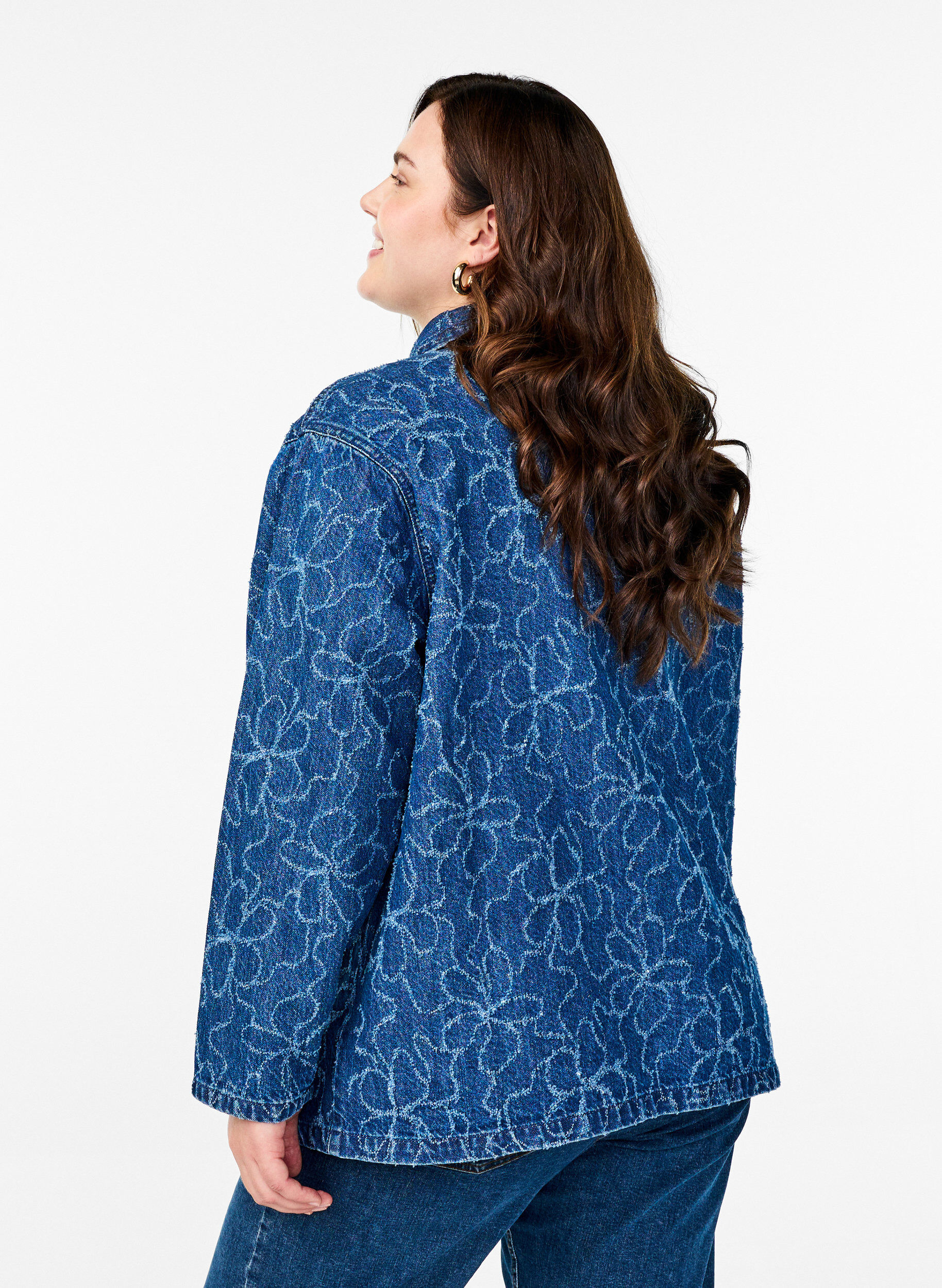 Zizzi Veste en jean avec n&oelig;ud de fermeture et poches, Blue Denim Destroy, Model image number 1