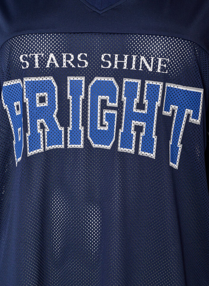 T-shirt de sport avec col V et imprim&eacute; sur le devant, Bleu, Packshot