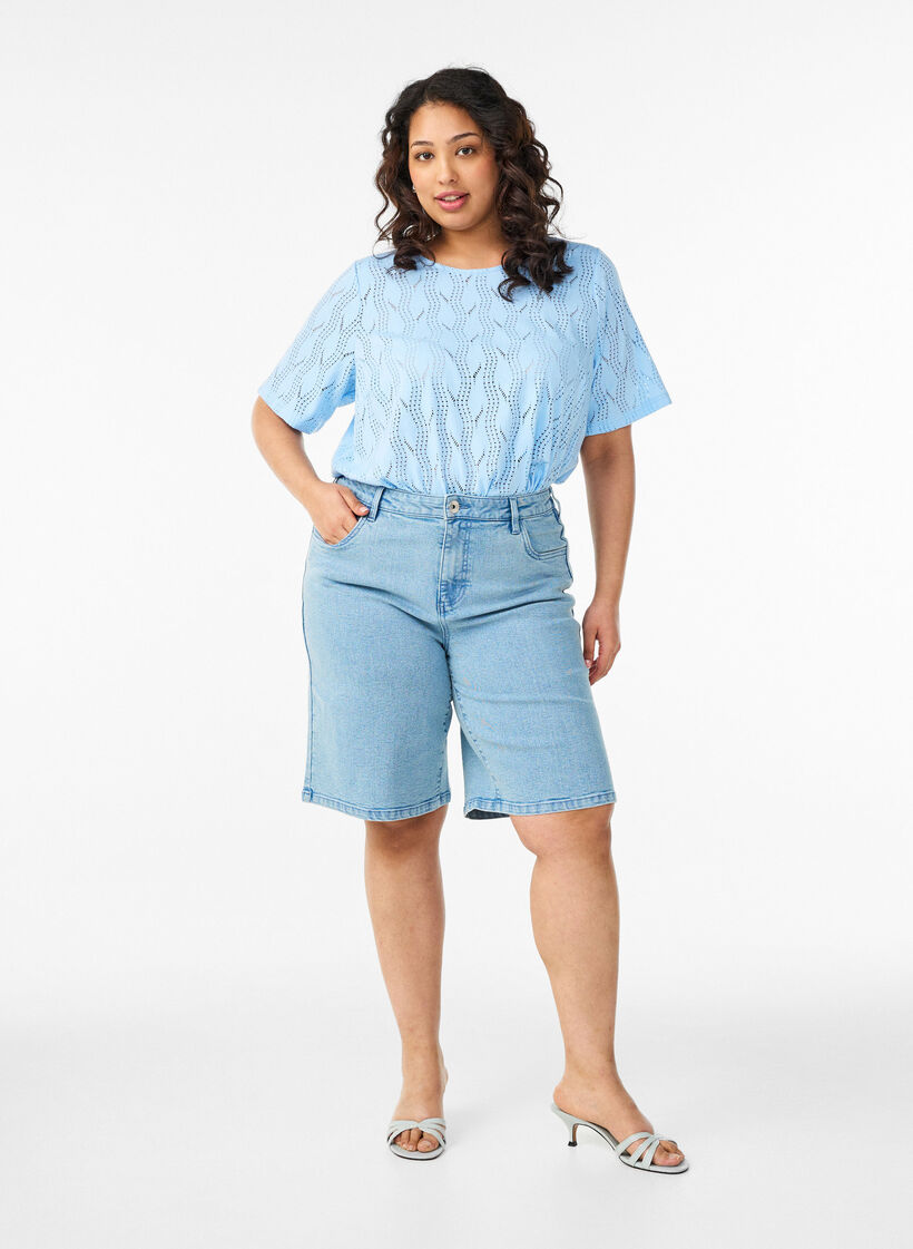 T-shirt en jersey avec broderie ajour&eacute;e, Bleu Clair, Model image number 1