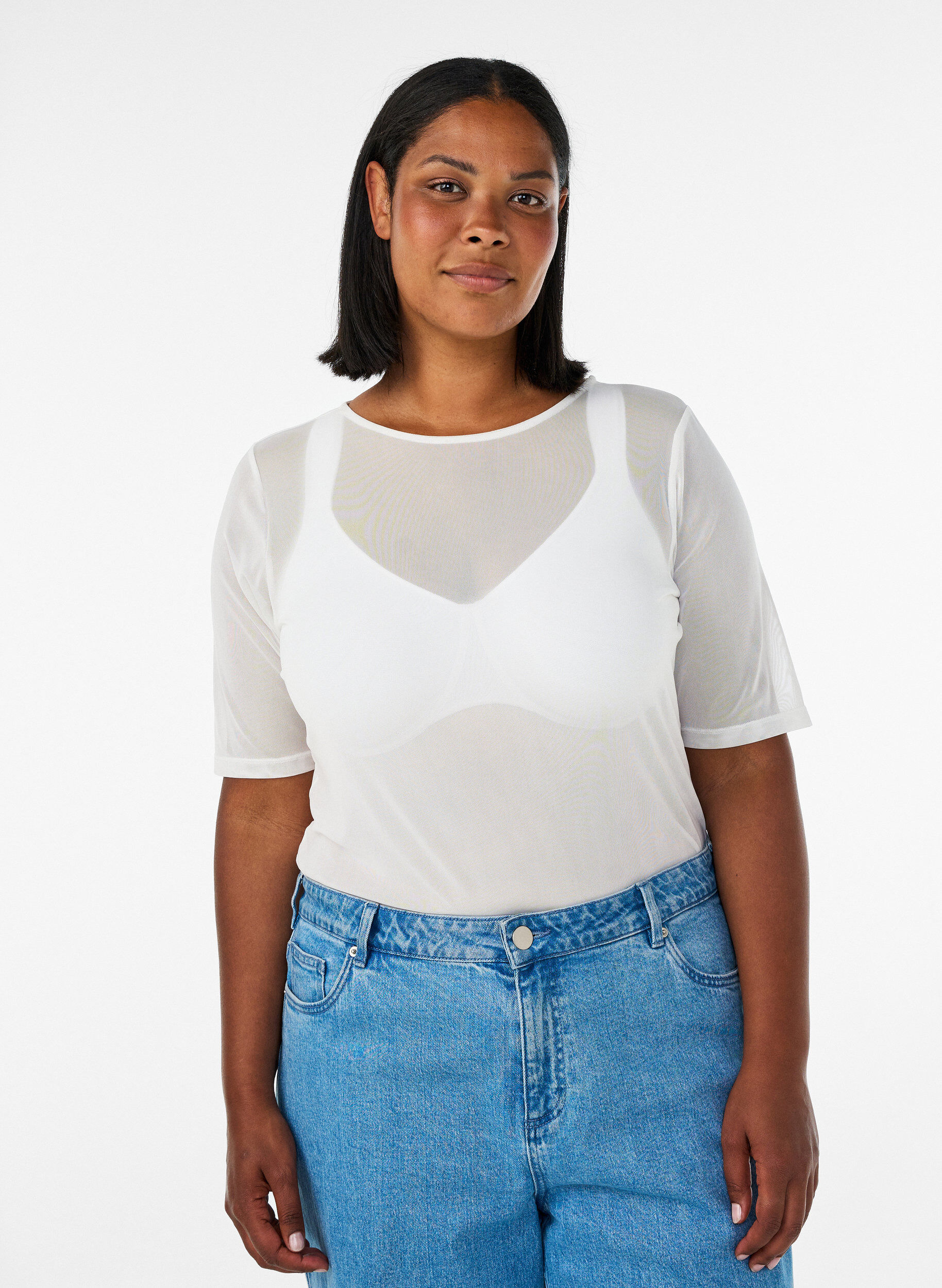 Top en maille avec manches courtes et col rond, Vanille, Model
