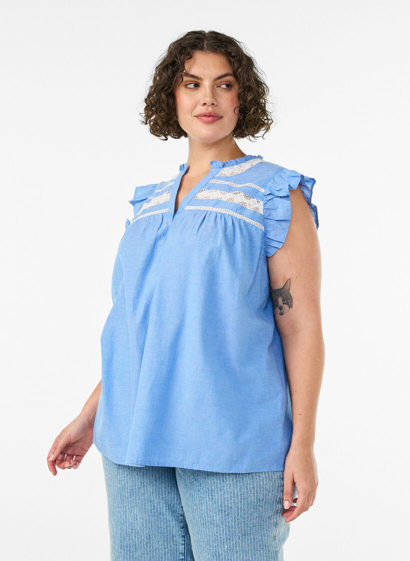 Blouse sans manches en coton &agrave; bords volant&eacute;s, Bleu Clair, Model image number 0