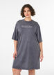 Robe T-shirt ample avec effet d&eacute;lav&eacute;, Gris, Model image number 0