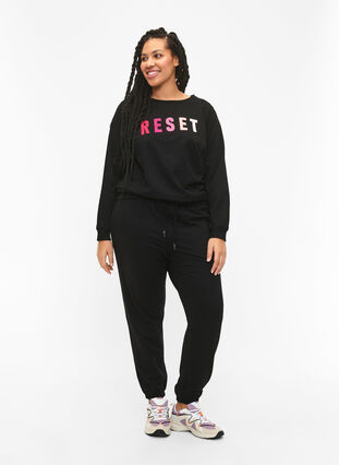 Sweatshirt avec texte, Black W. Reset, Model image number 3