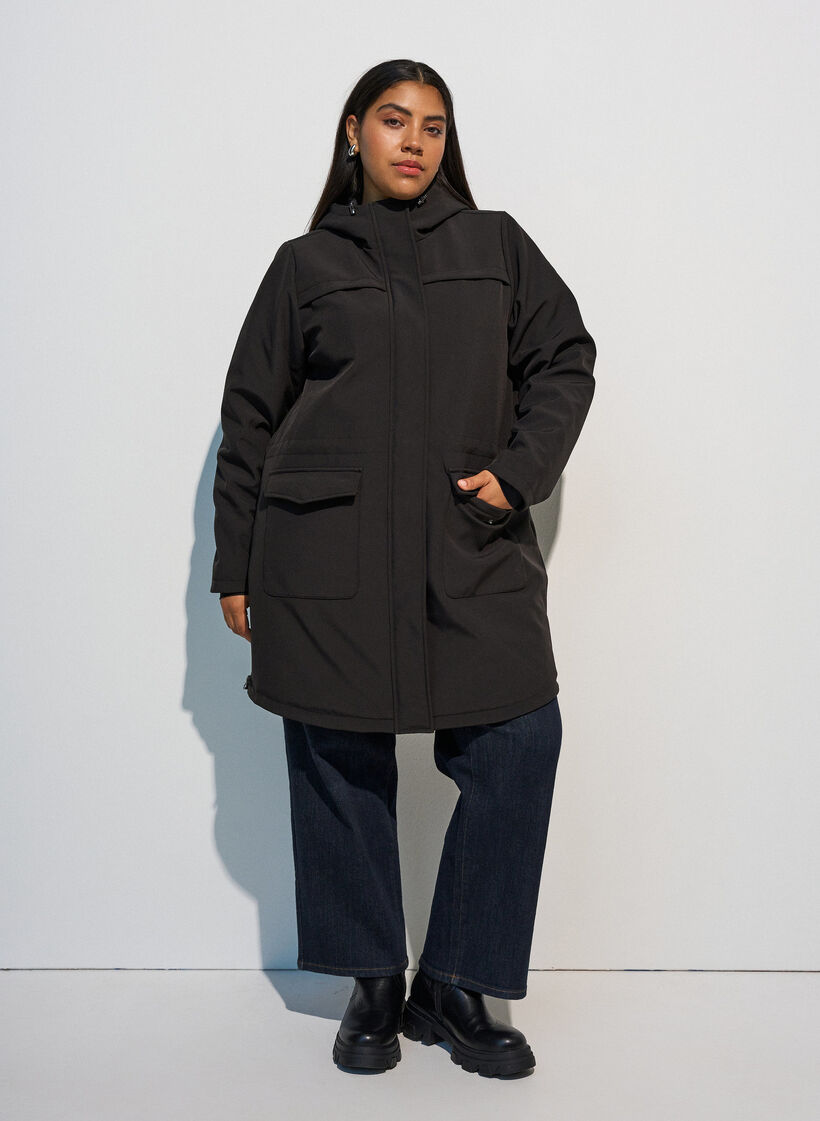 Veste softshell r&eacute;sistante &agrave; l'eau avec doublure matelass&eacute;e, Noir, Model image number 1