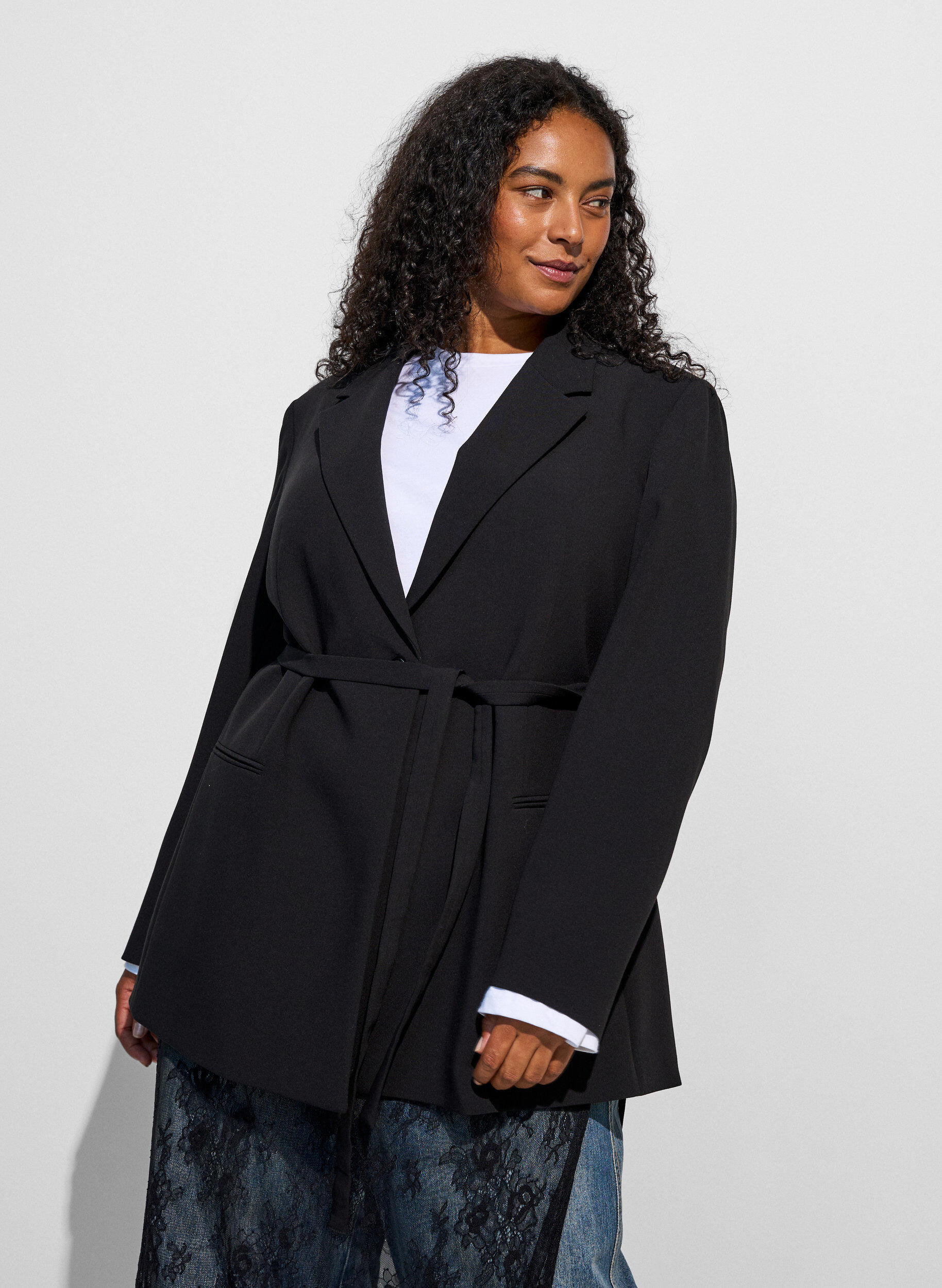 ZizziBlazer avec ceinture &agrave; nouer amovible, Noir, Model image number 3