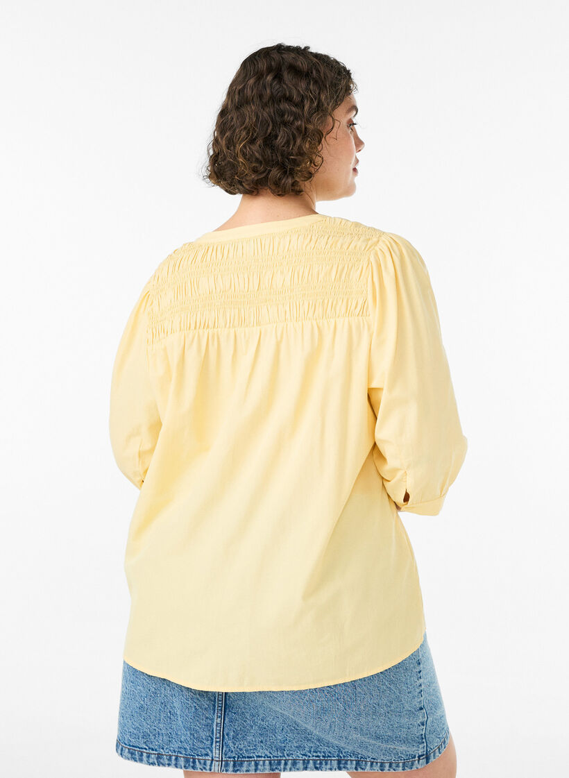 Blouse avec smock et manches 3/4, Jaune clair, Model image number 2