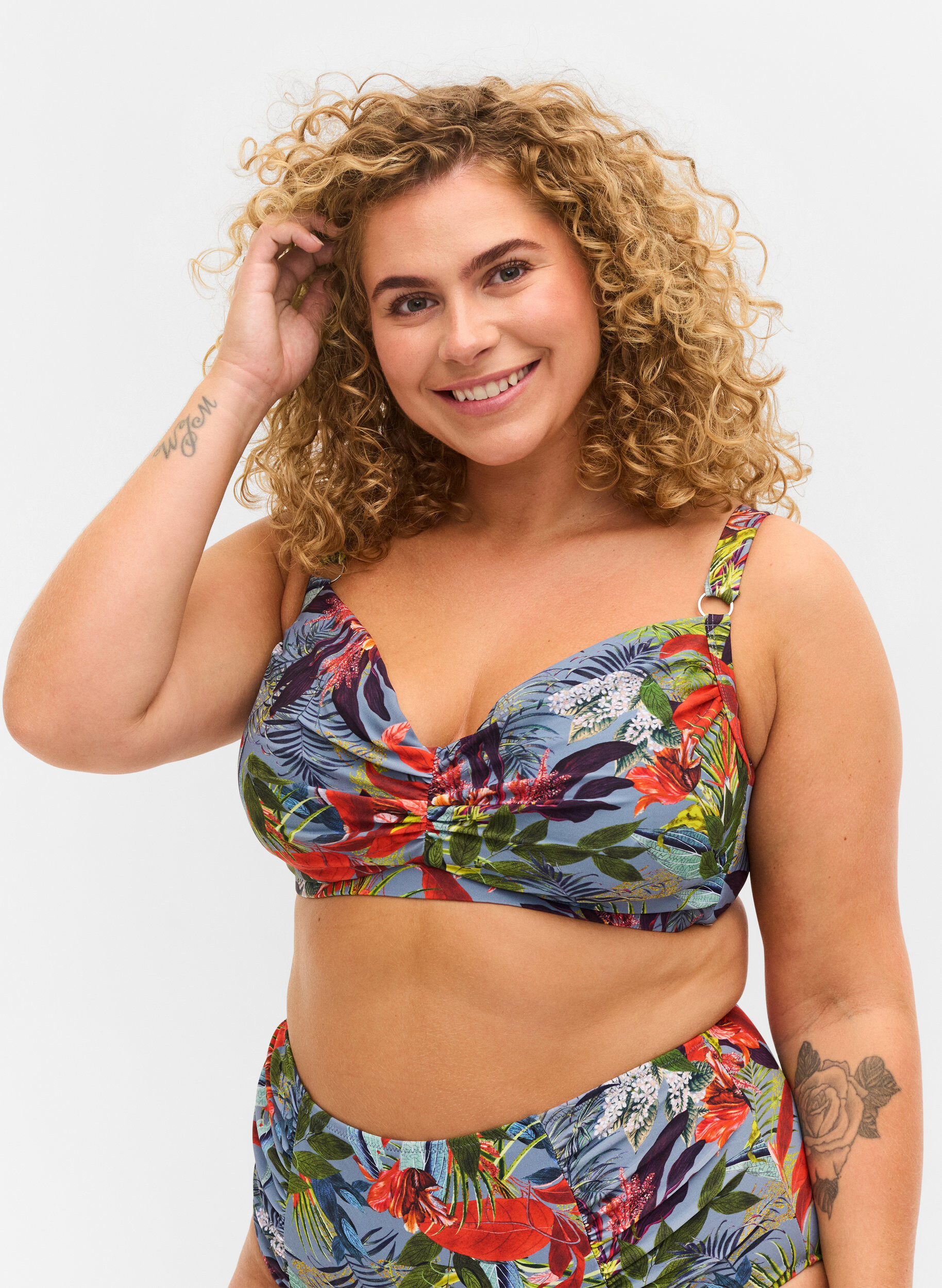 Zizzi Soutien-gorge de bikini imprim&eacute; avec armature, Citadel AOP, Model image number 0