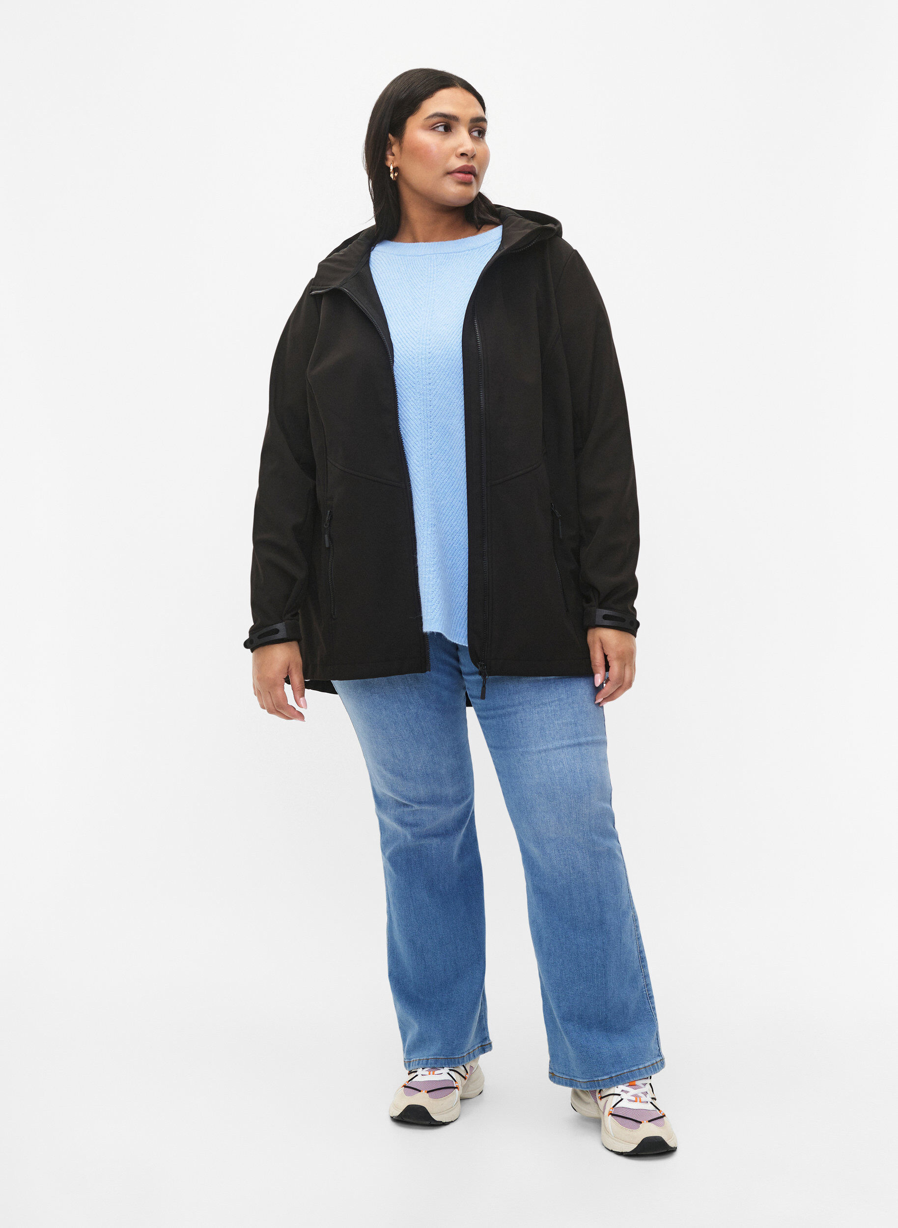 Zizzi  Veste softshell courte avec des poches, Black, Model image number 3