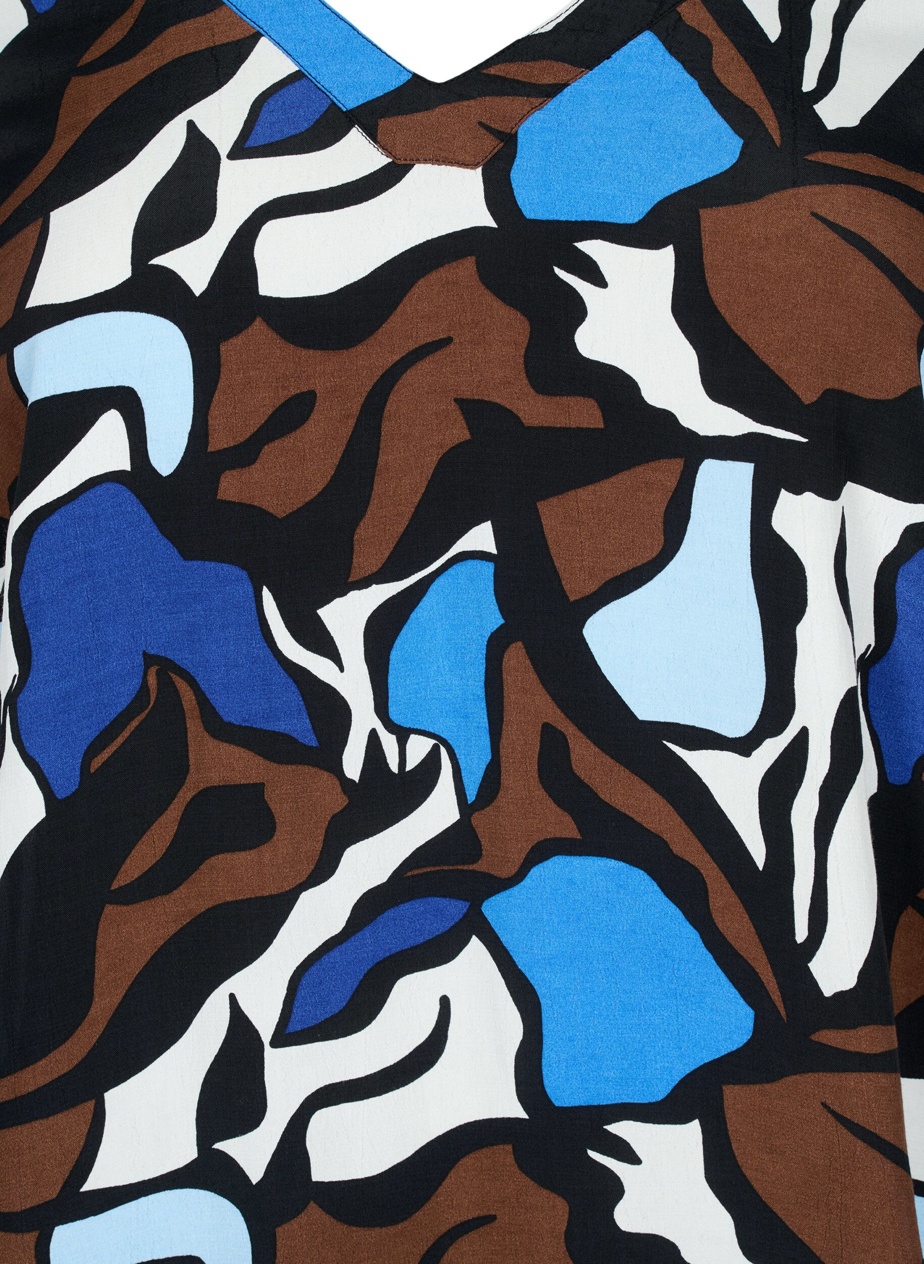 Zizzi Blouse en viscose avec imprim&eacute; et smock, Zafia AOP, Packshot image number 2