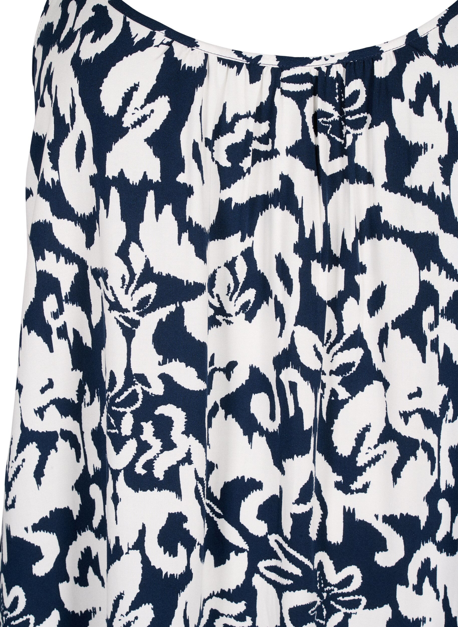 Zizzi Robe &agrave; bretelles en viscose avec imprim&eacute;, Navy Bl. Ethnic AOP, Packshot image number 2