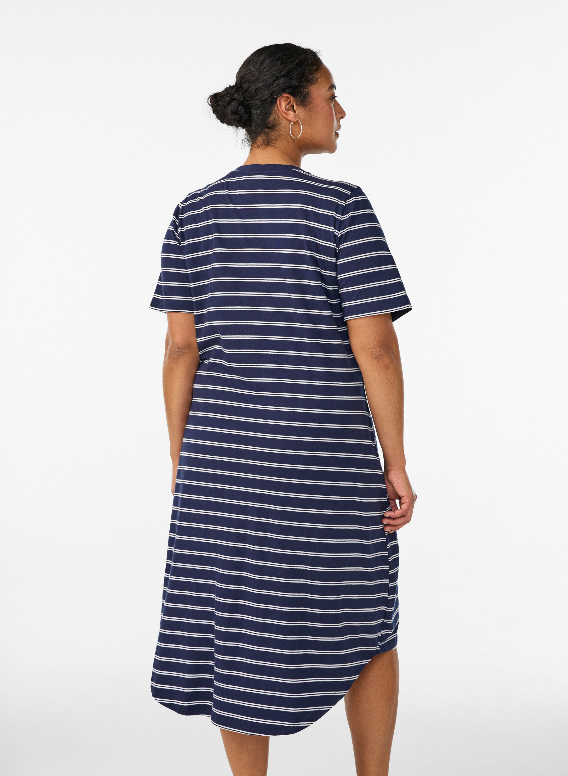 ZizziRobe en coton avec d&eacute;tail torsad&eacute;, Bleu, Model image number 2