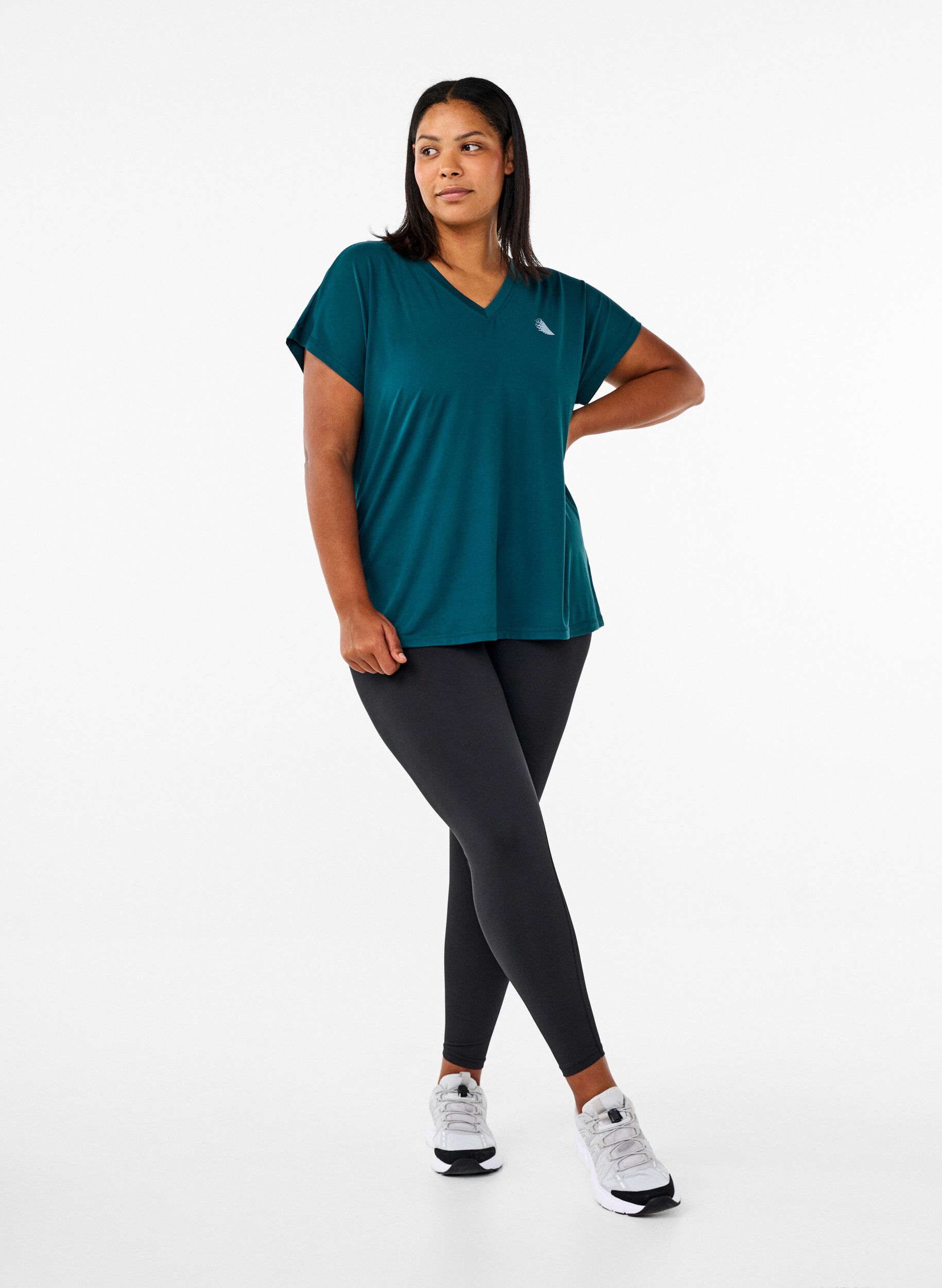 ZizziT-shirt de sport ample avec col en V, Vert fonc&eacute;, Model image number 1