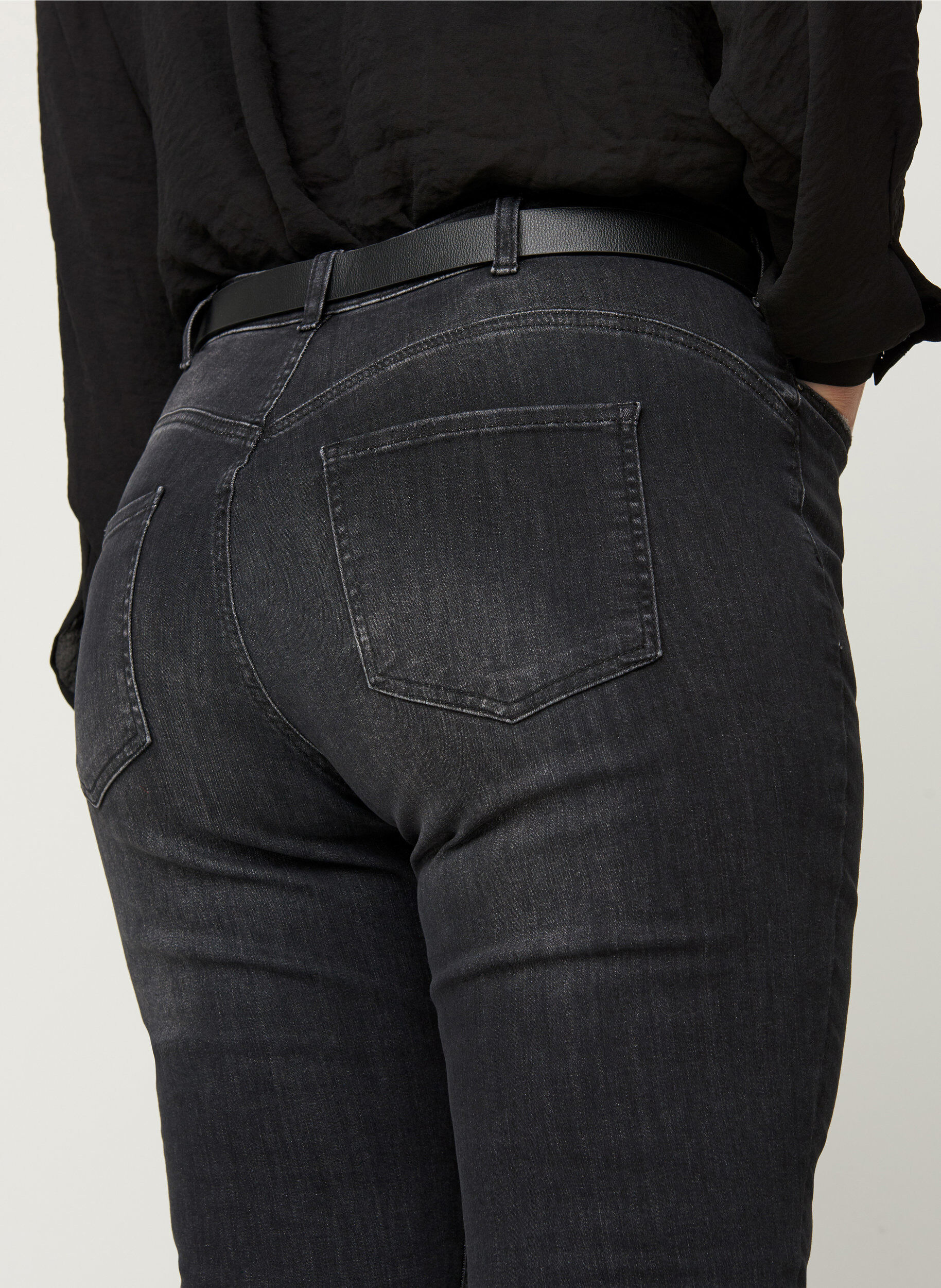 Zizzi Jean Amy, Grey Denim, Model image number 1