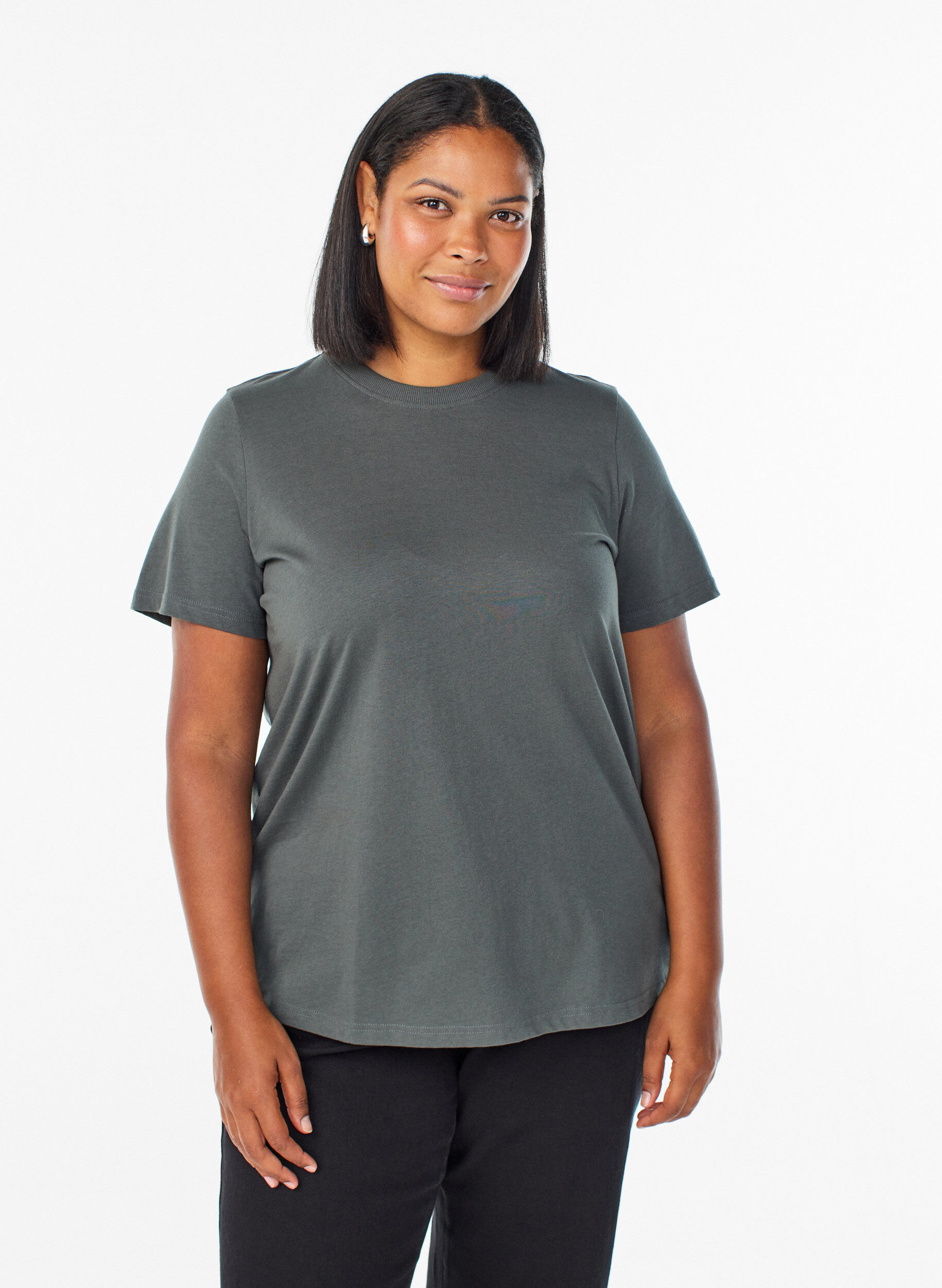 T-shirt basique en coton &agrave; col rond, Vert fonc&eacute;, Model