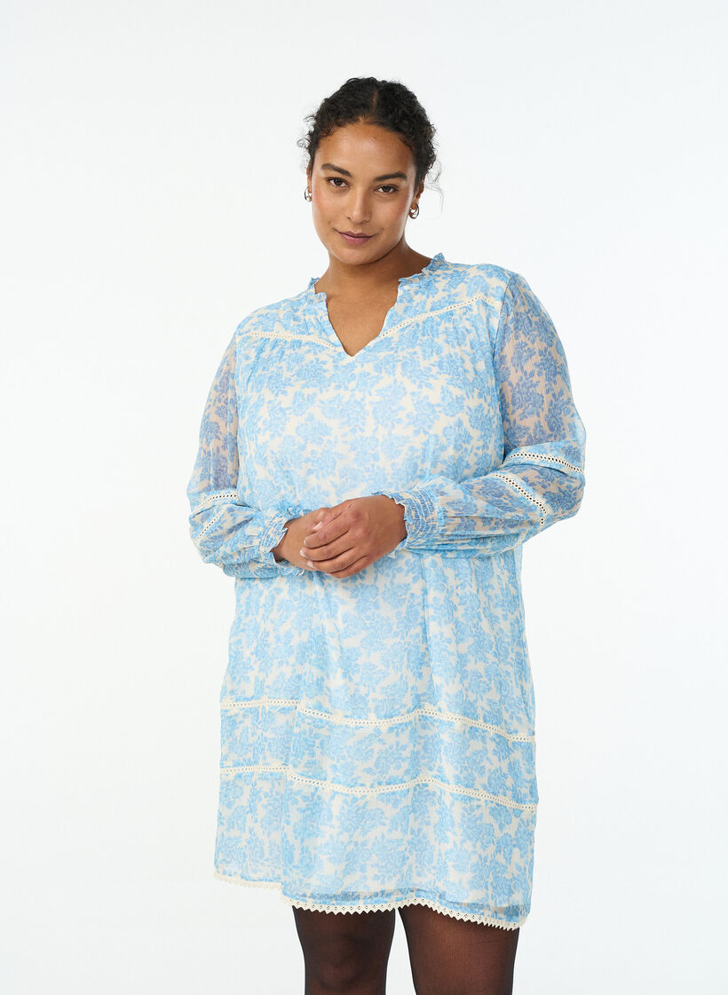 Robe courte en mousseline avec d&eacute;tails en crochet, Bleu Clair, Model image number 0