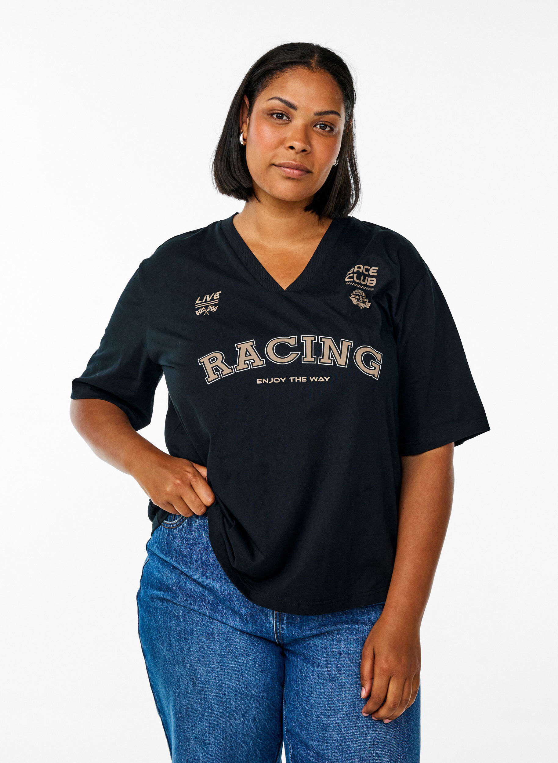 Zizzi T-shirt oversize avec imprim&eacute; Racing, Noir, Model image number 0