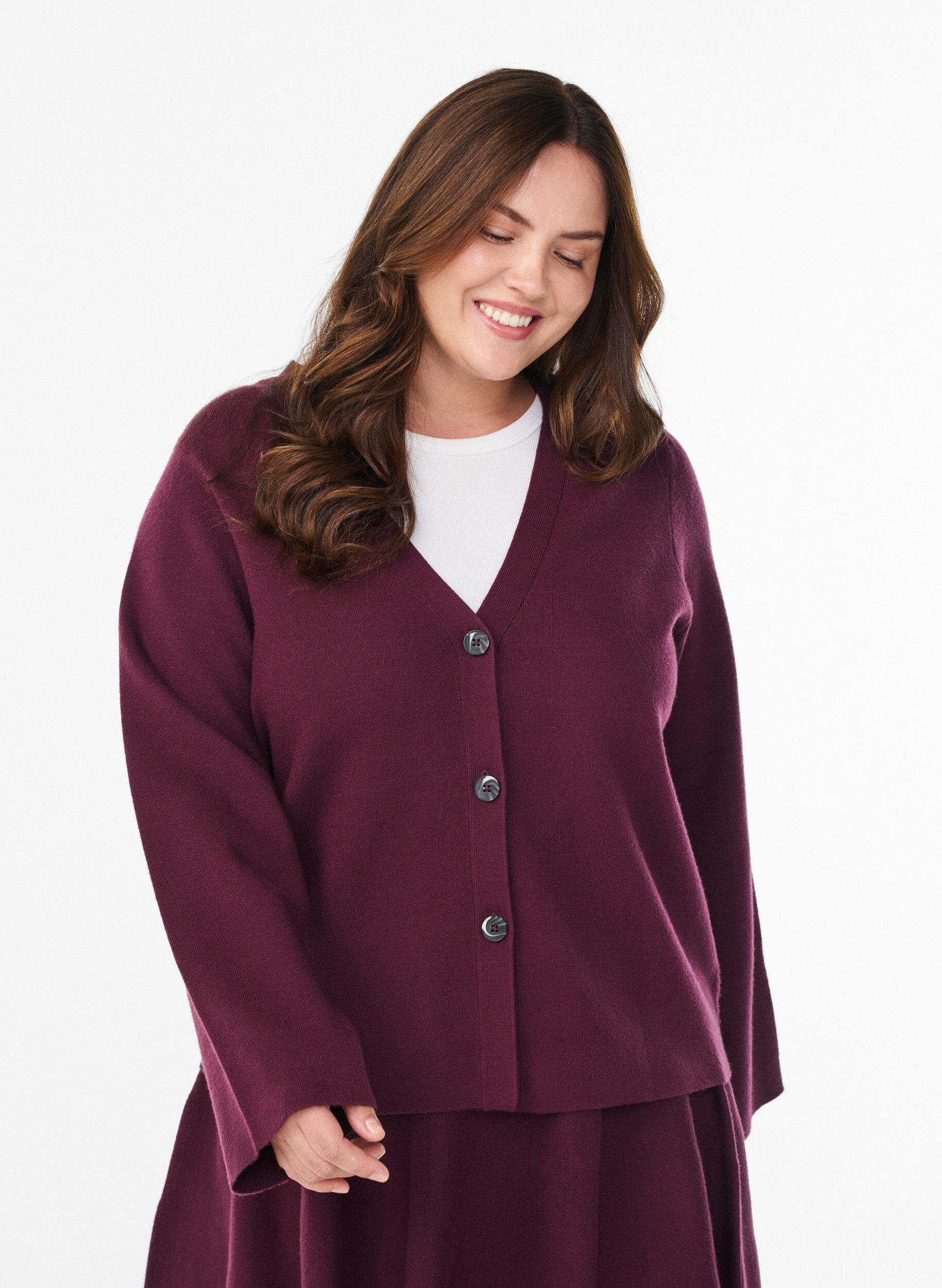 Cardigan avec col en V et manches larges, Bordeaux fonc&eacute;, Model