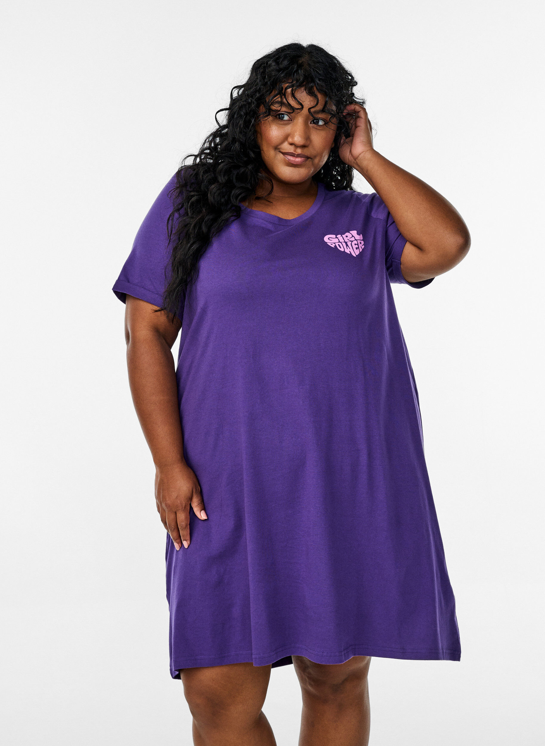 ZizziChemise de nuit &agrave; manches courtes en coton biologique, Violet, Model image number 0