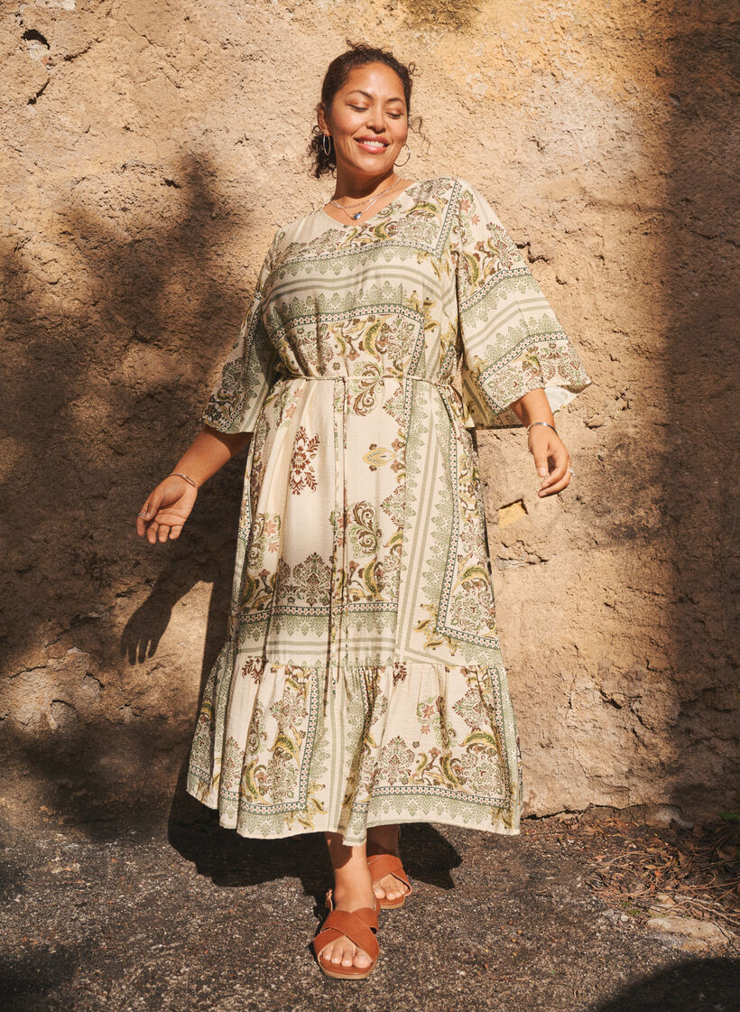 Robe midi imprim&eacute;e en viscose avec ceinture &agrave; nouer, Vert, Image image number 0