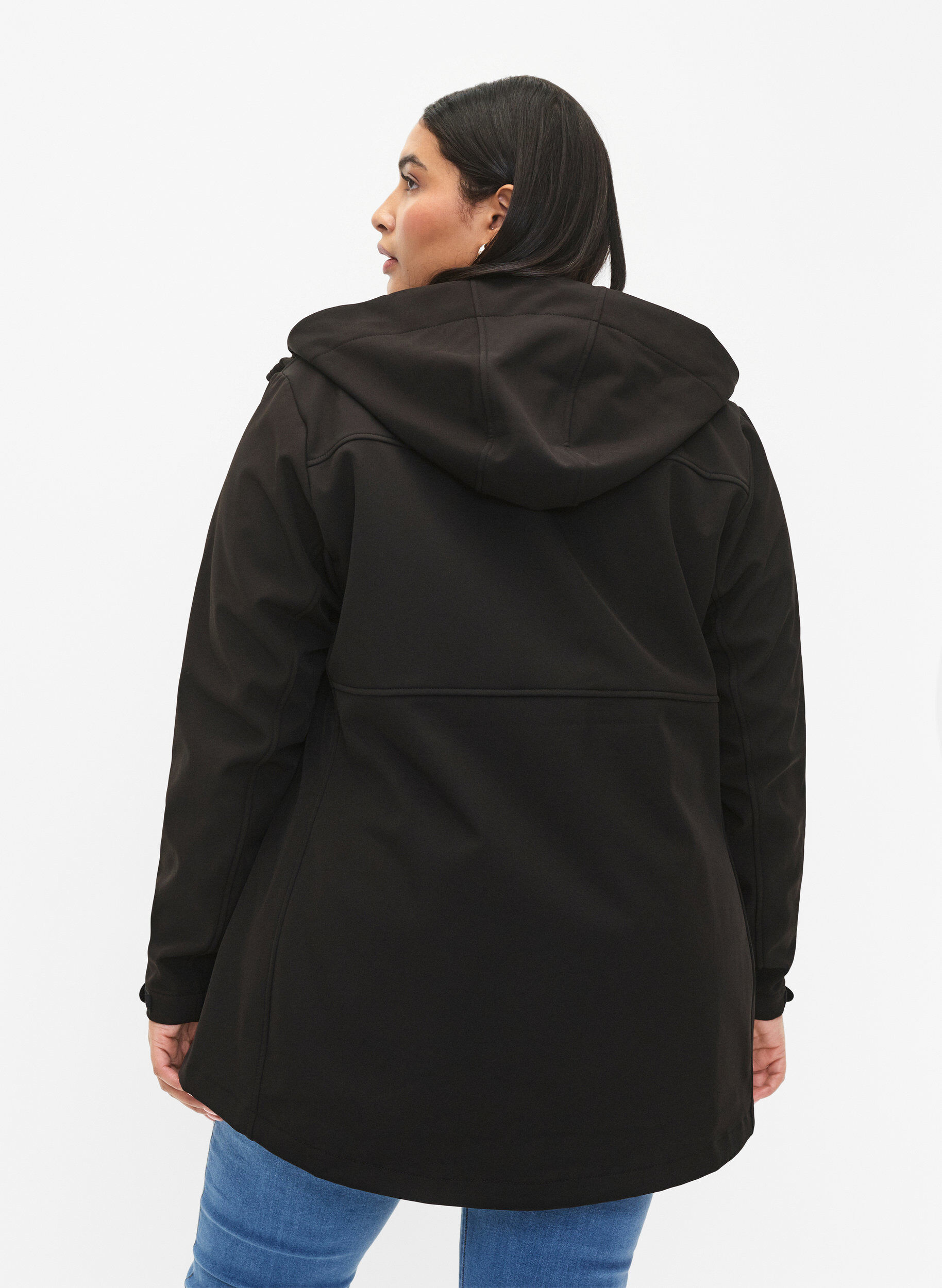 Zizzi  Veste softshell courte avec des poches, Black, Model image number 1