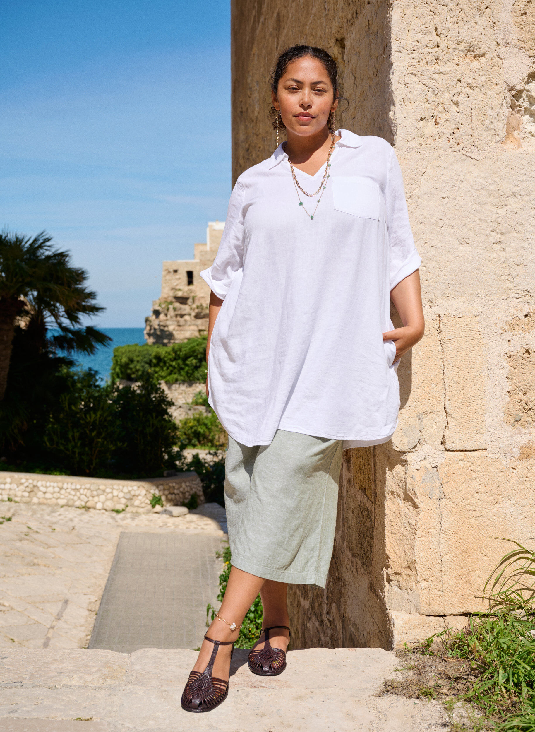 Zizzi Pantalons &eacute;chancr&eacute;s en lin et viscose, Vert, Image image number 0