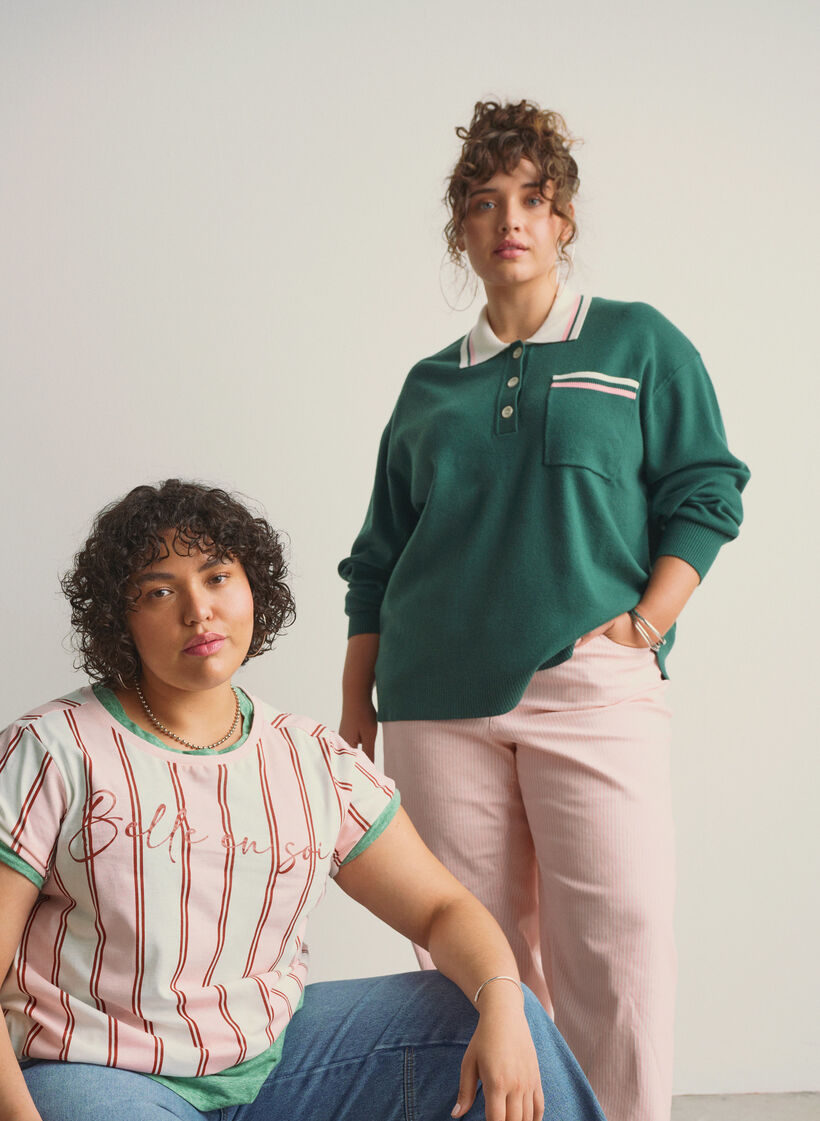 Blouse en maille avec col polo et rayures contrastantes, Vert foncé, Image image number 0