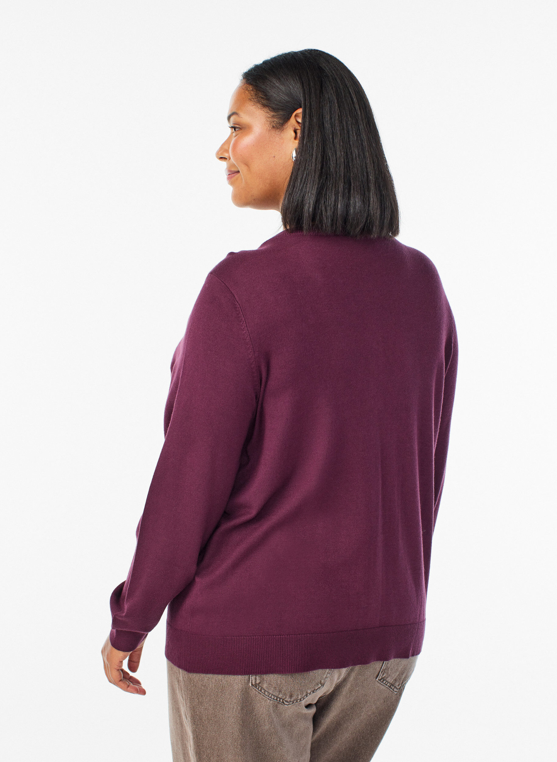 Zizzi Cardigan en maille fine avec boutons boule, Bordeaux, Model image number 2