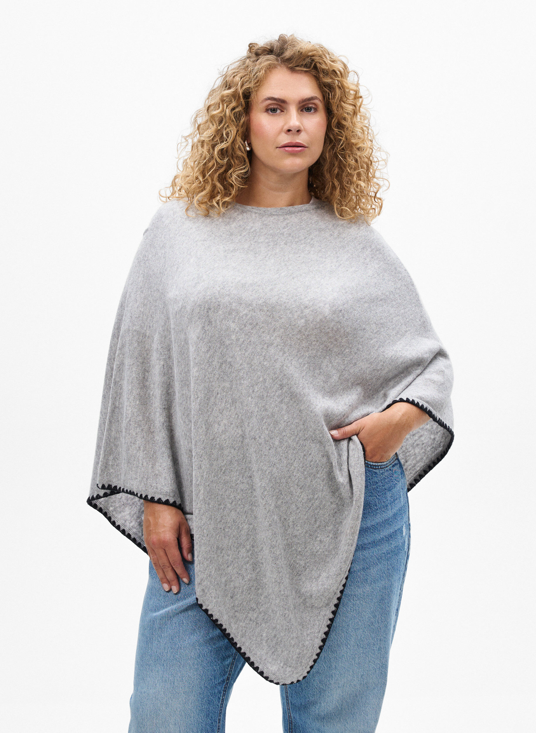 Zizzi Poncho en maille fine, Gris, Model image number 0
