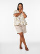 Blouse en lin et viscose avec un col en V et une fermeture boutonn&eacute;e, Blanc, Model image number 1