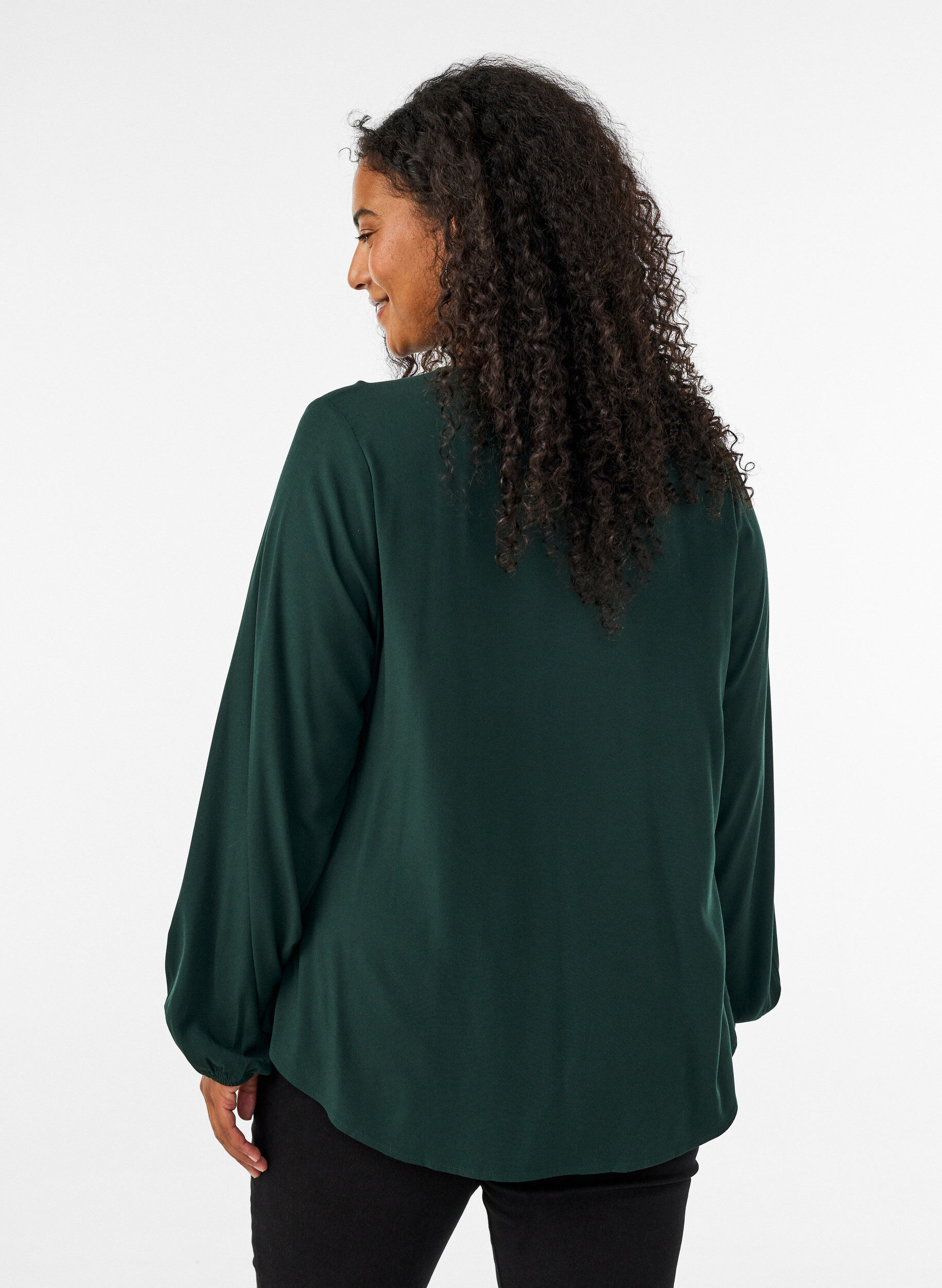 ZizziBlouse en viscose avec col en V et ourlet arrondi, Vert fonc&eacute;, Model image number 2
