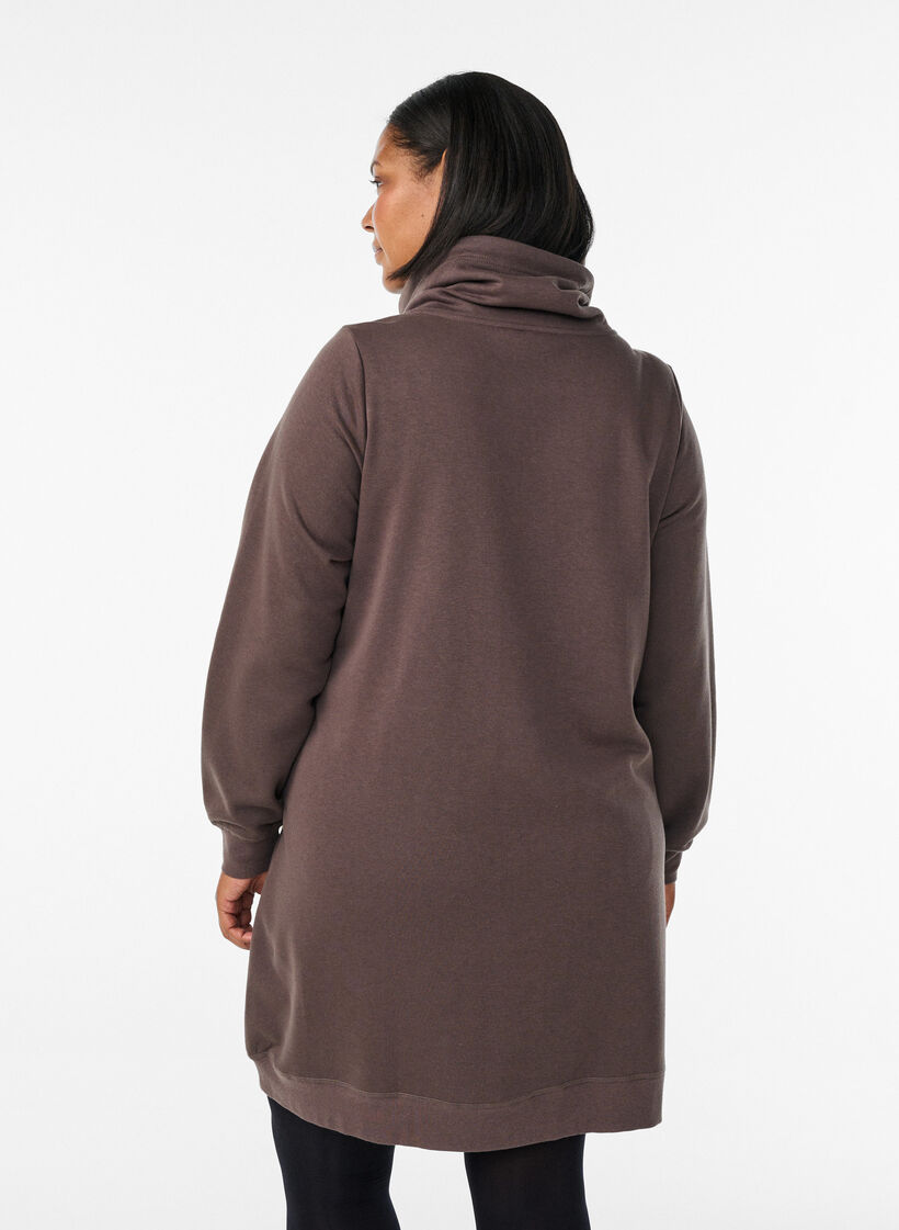 Robe sweat-shirt courte &agrave; col montant et poches, Marron, Model image number 2