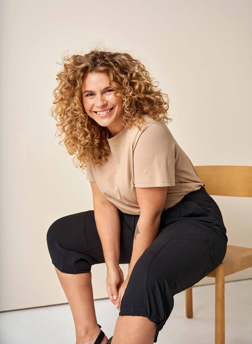 Pantacourt en coton, Noir, Image image number 0