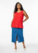 Haut sans manches et textur&eacute;, Rouge, Model image number 1